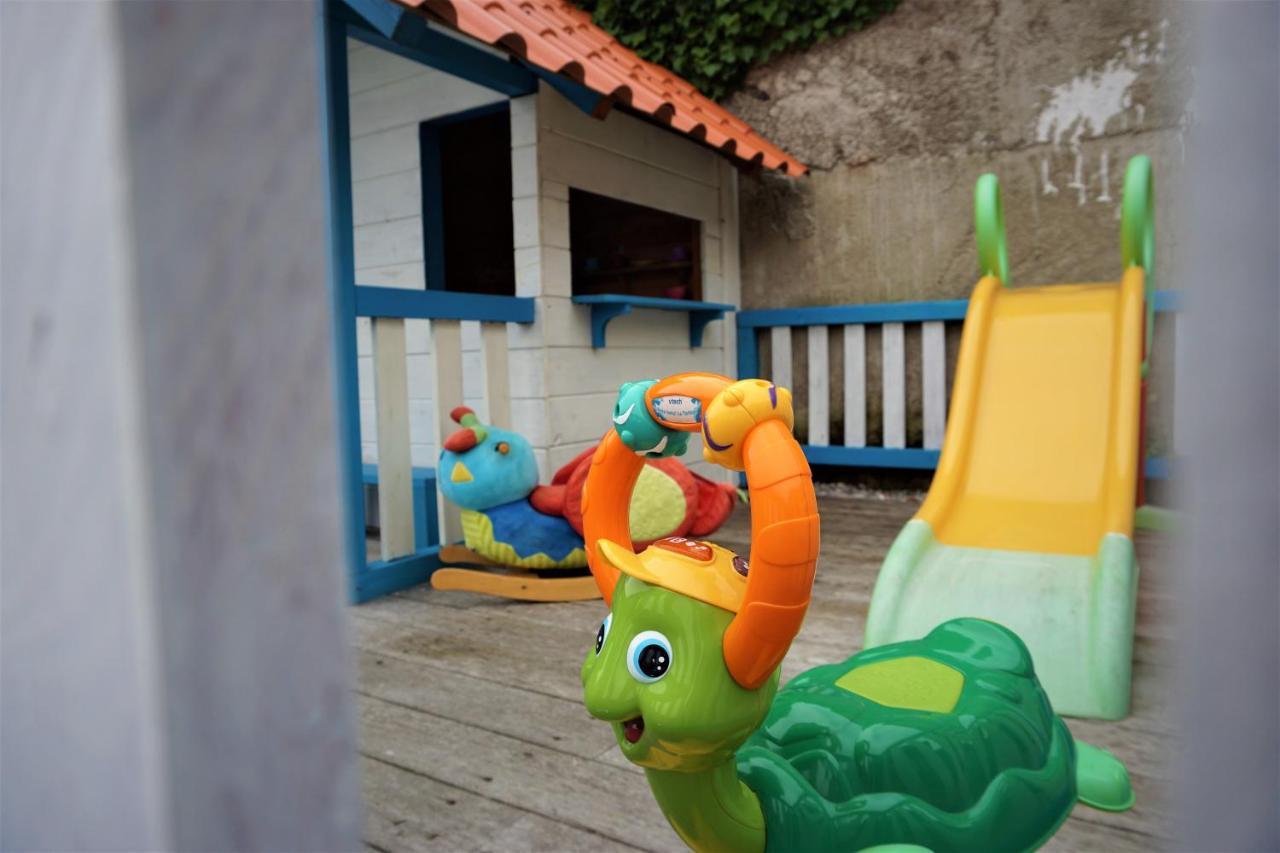 Apartamentos La Playina Llanes Exterior photo