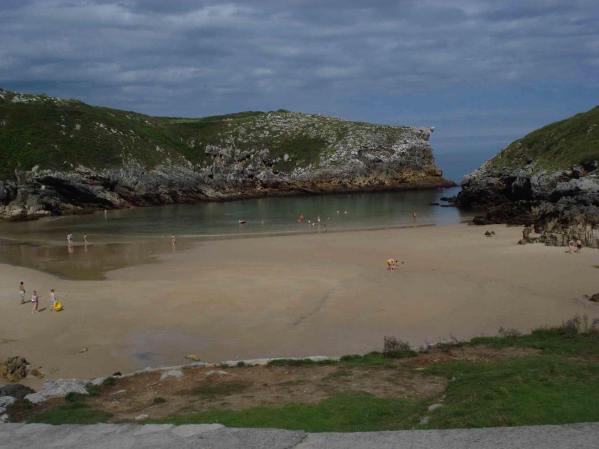 Apartamentos La Playina Llanes Exterior photo
